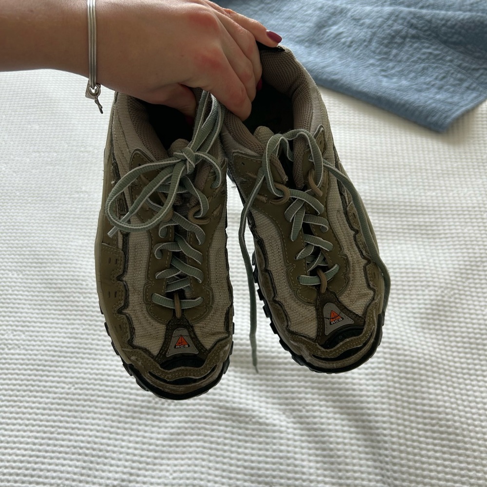 Women's Tan and Green Hiking Shoes